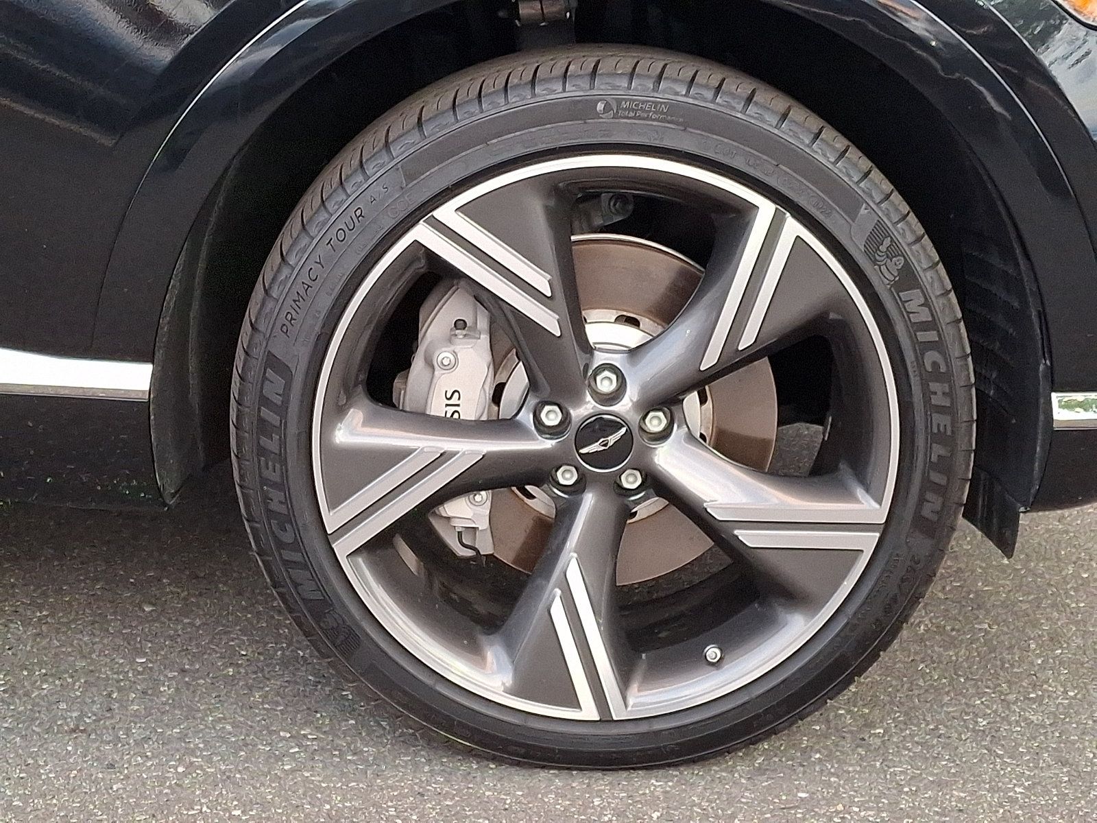 Certified 2025 Genesis GV80 3.5T Prestige AWD/4WD image 8
