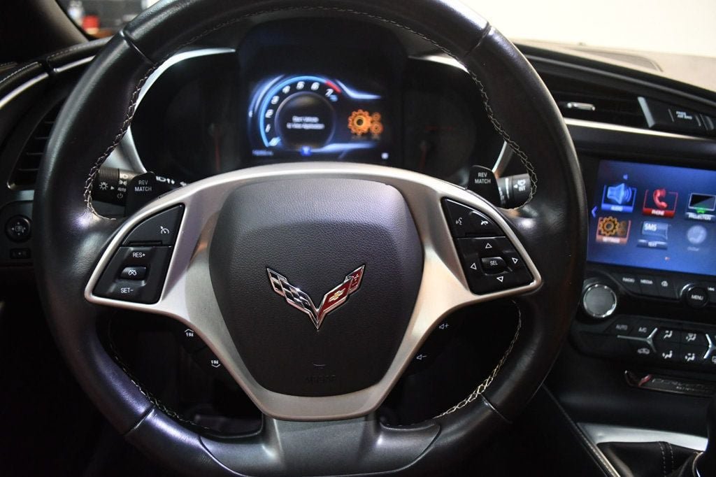 Used 2019 Chevrolet Corvette Stingray Coupe w/ Z51 1LT RWD image 33