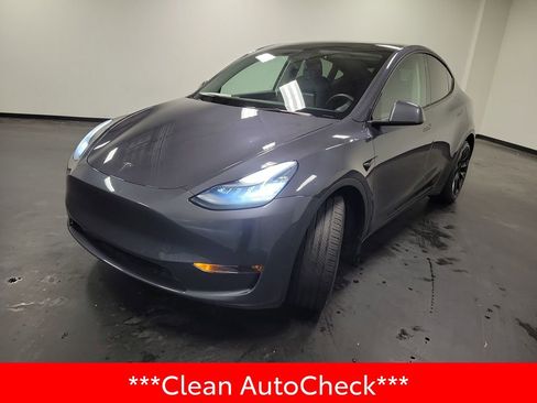 Used 2021 Tesla Model Y Long Range image 4