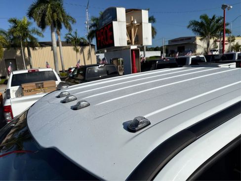 Used 2022 Ford F350 XL w/ Power Equipment Group AWD/4WD image 11