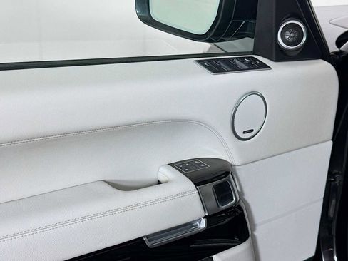 Used 2016 Land Rover Range Rover AWD/4WD image 19