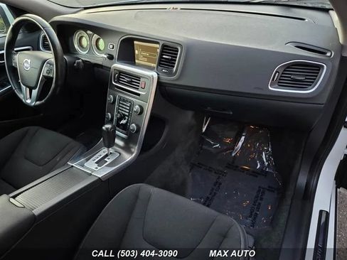 Used 2012 Volvo S60 T5 FWD image 2