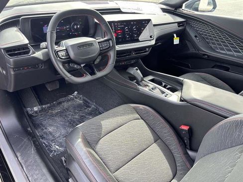 New 2025 Dodge Charger Daytona R/T w/ Sun & Sound Package image 4