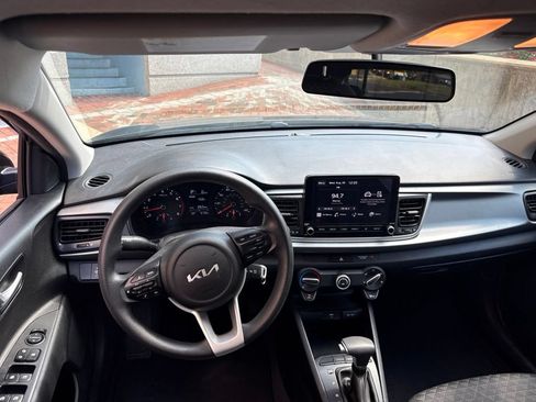 Certified 2022 Kia Rio S FWD image 11