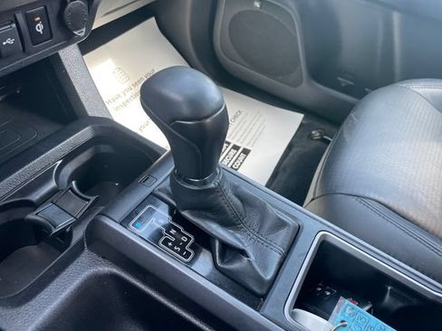 Used 2023 Toyota Tacoma TRD Sport w/ TRD Premium Sport Package AWD/4WD image 6