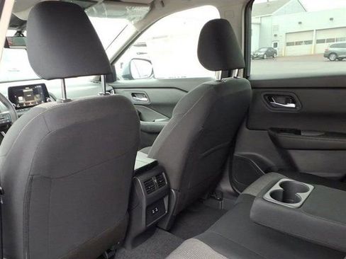 New 2026 Nissan Rogue SV image 27