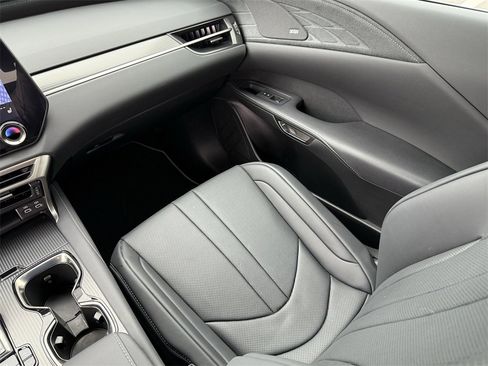 Used 2024 Lexus RX 350 F Sport w/ Convenience Package image 27