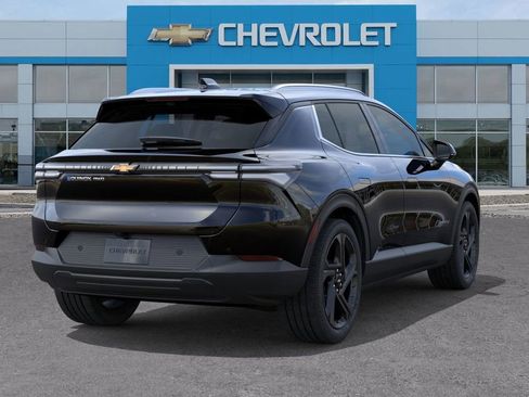 New 2026 Chevrolet Equinox EV LT w/ Convenience Package II image 8