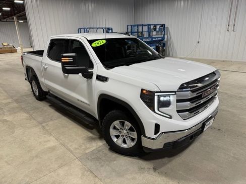 Used 2022 GMC Sierra 1500 SLE image 37