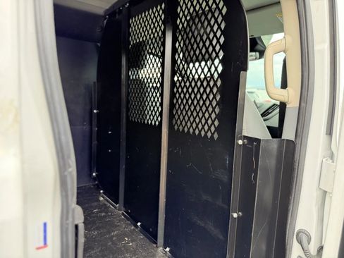 Used 2018 Ford Transit 250 148 Low Roof image 17