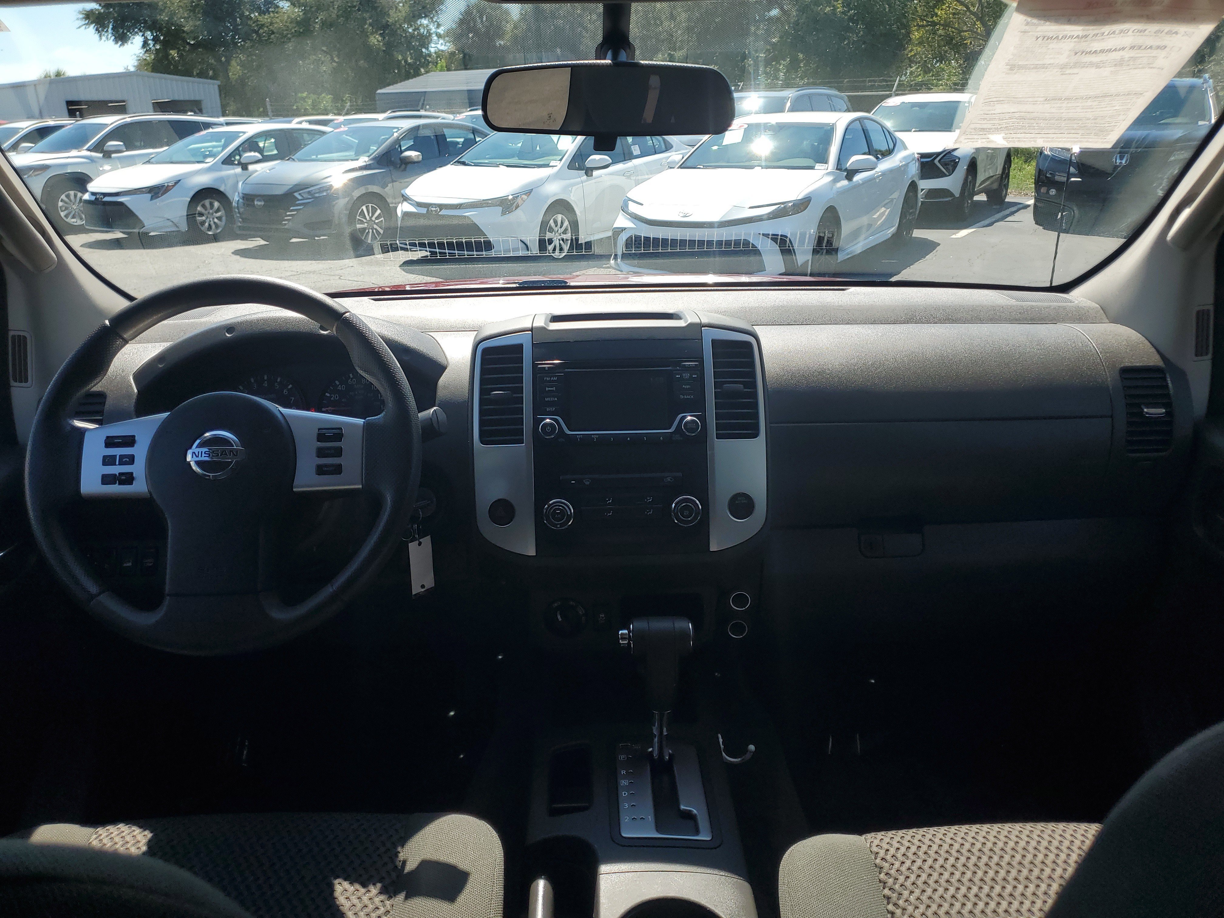 Used 2016 Nissan Frontier SV AWD/4WD image 15
