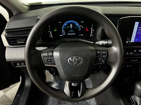 Certified 2025 Toyota Camry LE FWD image 14