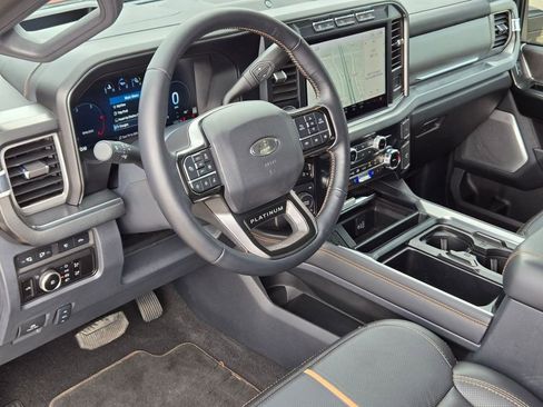 Used 2024 Ford F250 Platinum image 10