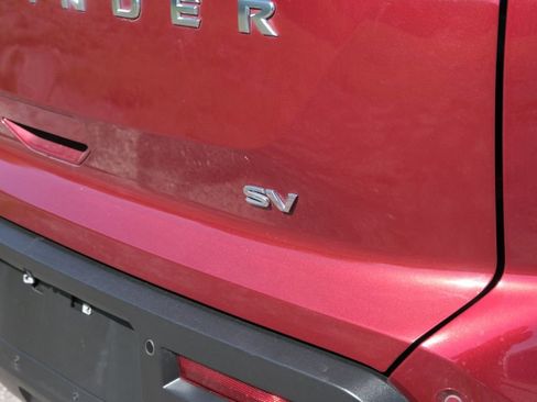 Used 2023 Nissan Pathfinder SV image 39