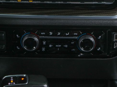 Used 2023 Chevrolet Silverado 1500 LT Trail Boss w/ Protection Package image 21