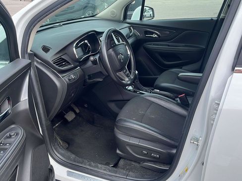 Used 2018 Buick Encore Preferred FWD image 7