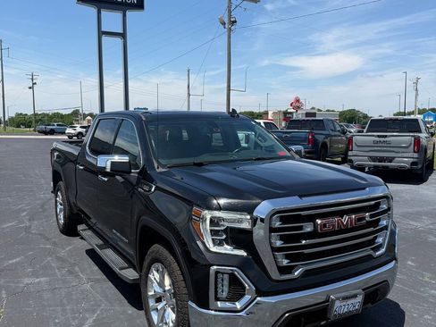 Used 2021 GMC Sierra 1500 SLT w/ SLT Convenience Package AWD/4WD image 21