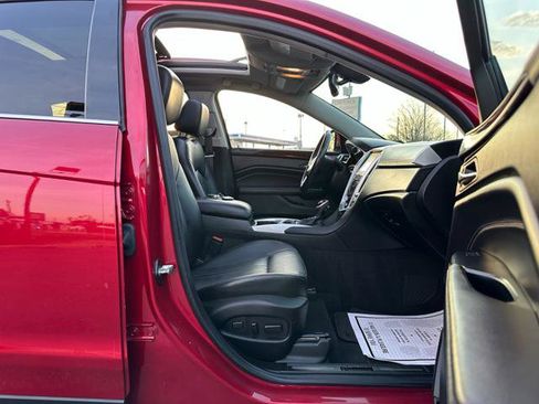 Used 2016 Cadillac SRX Luxury AWD/4WD image 19