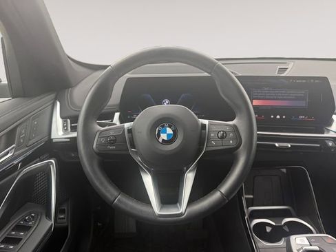 Used 2026 BMW X1 xDrive28i w/ Technology Package AWD/4WD image 12