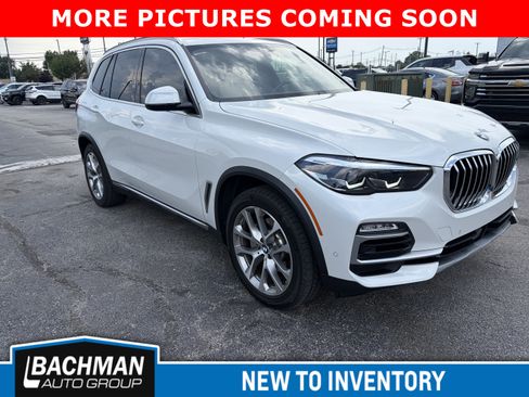 Used 2021 BMW X5 xDrive40i AWD/4WD image 1