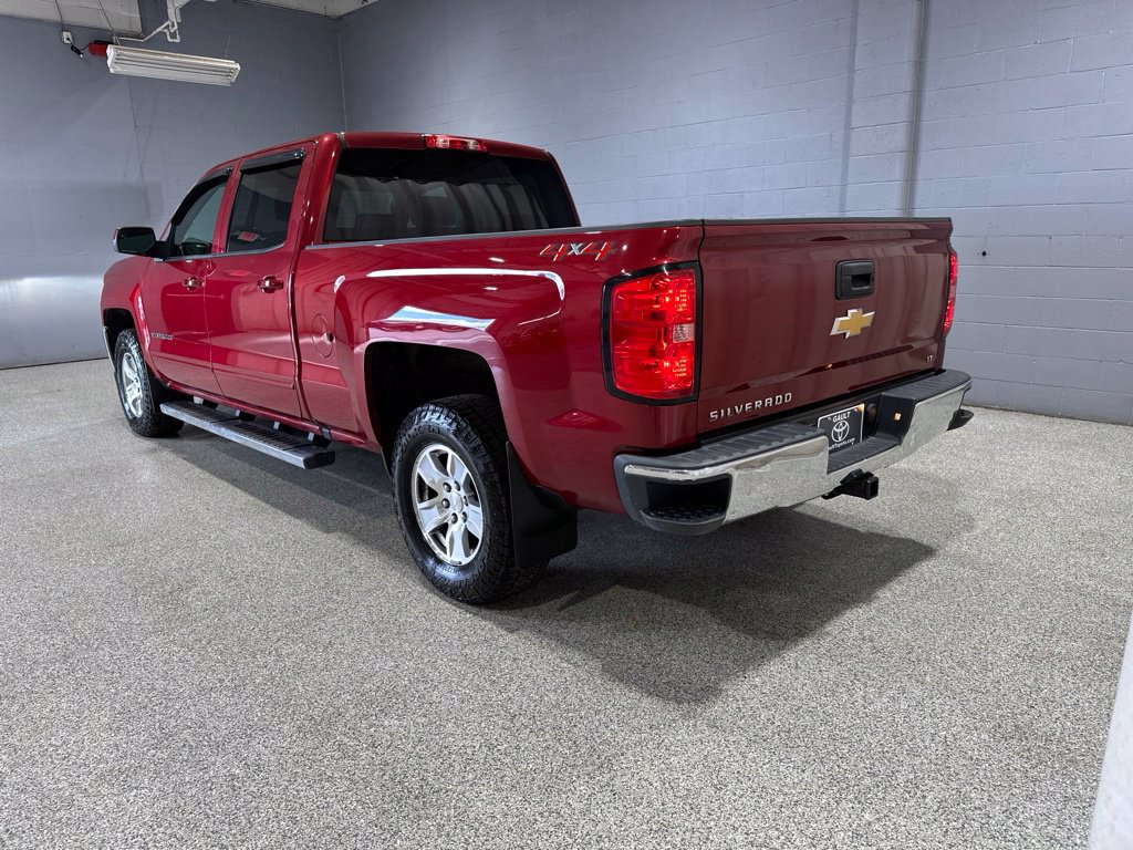 Used 2018 Chevrolet Silverado 1500 LT w/ All Star Edition AWD/4WD image 8