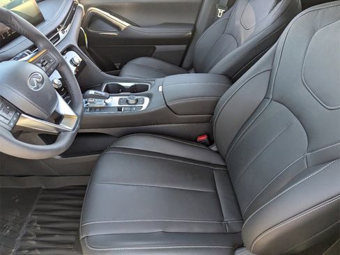 New 2025 INFINITI QX60 Pure image 13