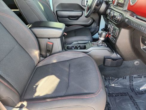 Used 2023 Jeep Wrangler Unlimited Rubicon w/ Xtreme 35 Tire Package image 17