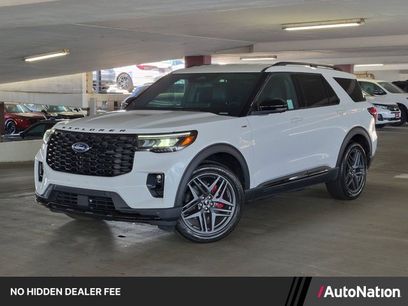 Used 2025 Ford Explorer ST-Line w/ Premium Package
