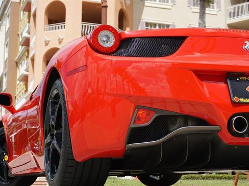 Used 2010 Ferrari 458 Italia Coupe RWD image 37