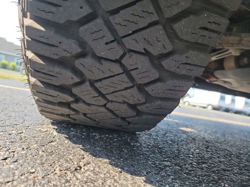 Used 2021 GMC Sierra 1500 Elevation image 28