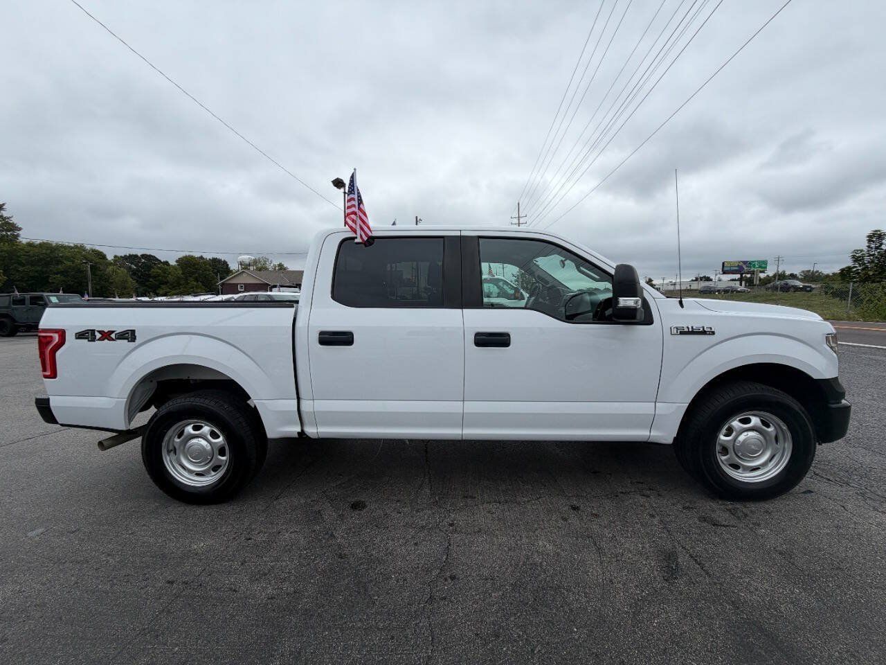 Used 2017 Ford F150 XL w/ Trailer Tow Package w/101A AWD/4WD image 5