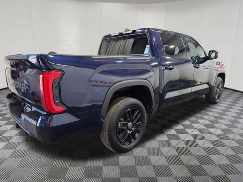 Used 2025 Toyota Tundra Limited AWD/4WD image 6