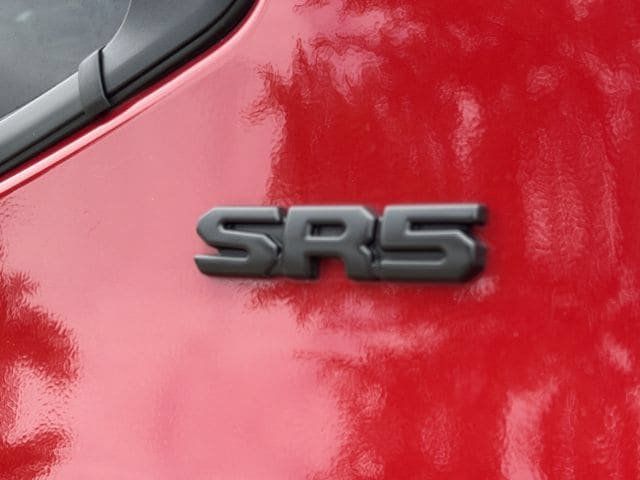 Certified 2025 Toyota Tundra SR5 w/ SR5 Premium Package AWD/4WD image 8