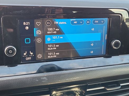 Used 2024 Volkswagen GTI S image 19