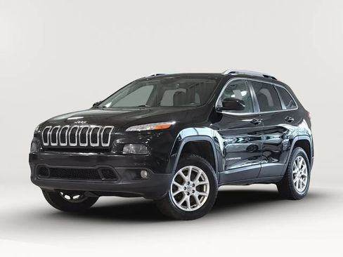 Used 2017 Jeep Cherokee Latitude w/ True North Edition AWD/4WD image 1