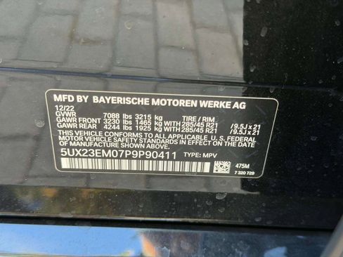 Used 2023 BMW X7 xDrive40i w/ Executive Package image 45