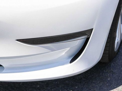 Used 2023 Tesla Model 3 Standard Range RWD image 4