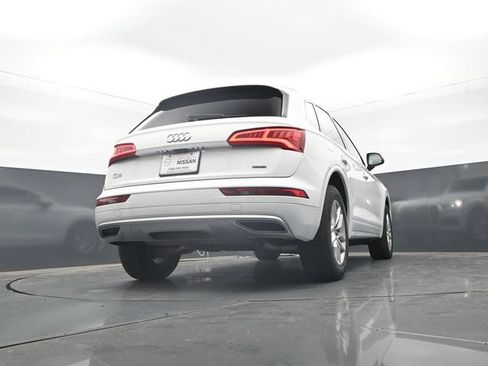 Used 2020 Audi Q5 2.0T Premium AWD/4WD image 30