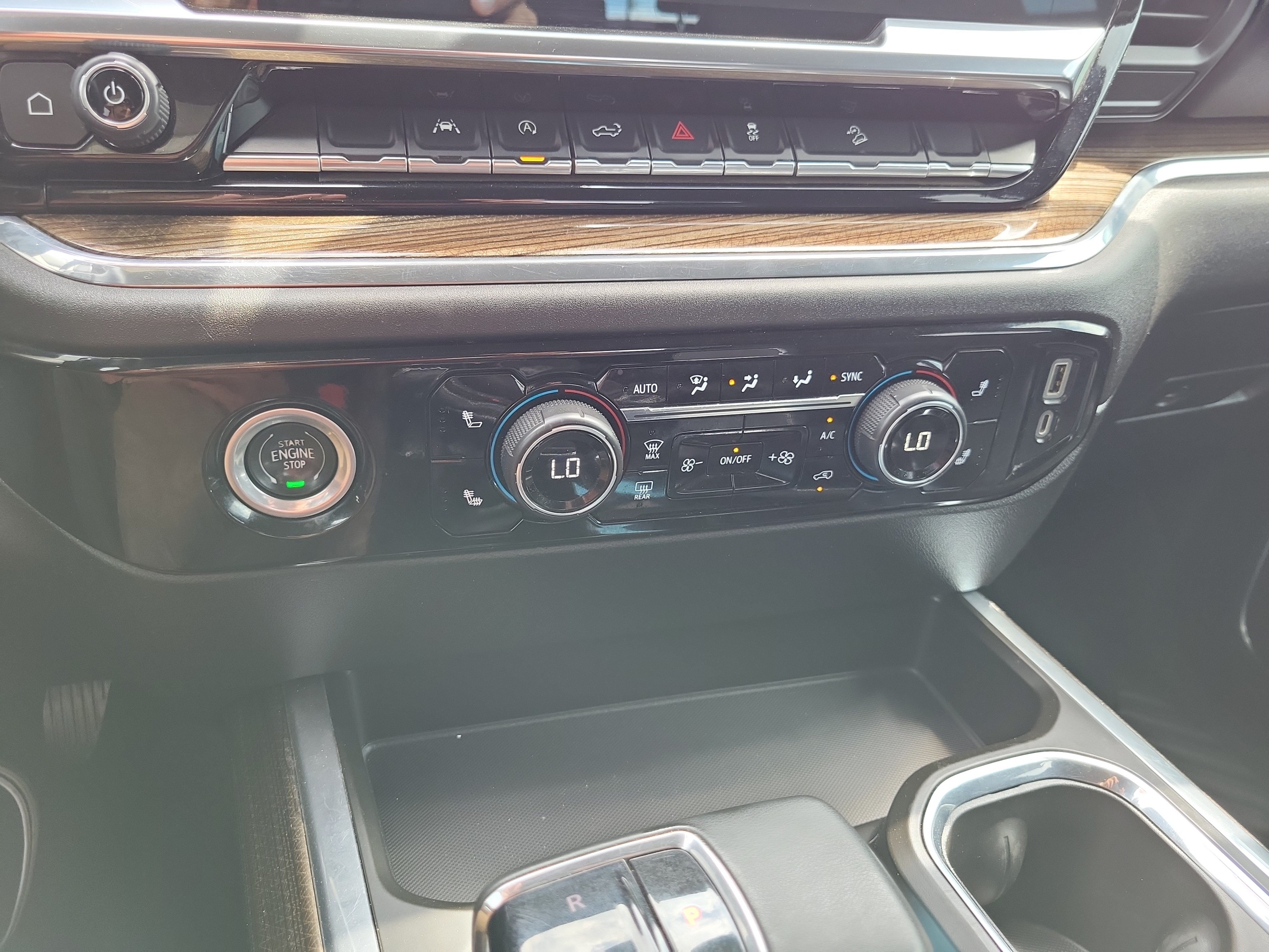 Used 2023 Chevrolet Silverado 1500 RST AWD/4WD image 23