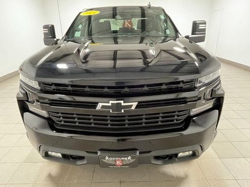 Used 2021 Chevrolet Silverado 1500 RST w/ Max Trailering Package image 2
