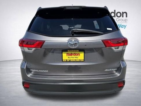 Used 2019 Toyota Highlander XLE AWD/4WD image 6