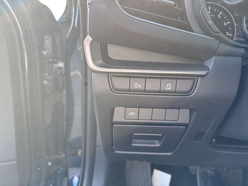 Used 2025 MAZDA MAZDA3 s image 18