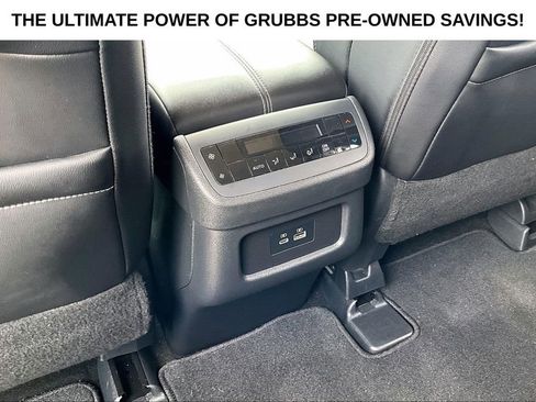 Used 2024 Nissan Pathfinder SL FWD image 27