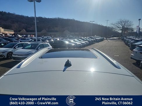 Certified 2025 Volkswagen Atlas Cross Sport SEL Premium R-Line image 30