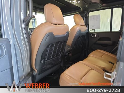 Used 2020 Jeep Gladiator Rubicon AWD/4WD image 24