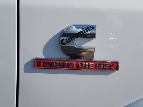 Used 2020 RAM 3500 Laramie AWD/4WD image 8