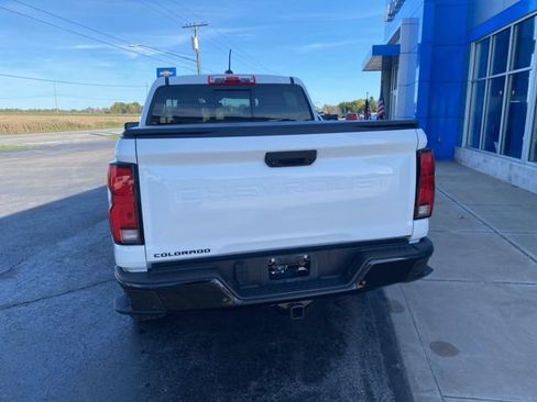 Used 2023 Chevrolet Colorado Z71 w/ Z71 Convenience Package 2 image 3