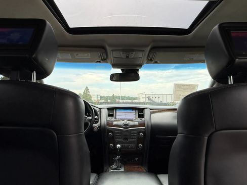 Used 2017 Nissan Armada Platinum RWD image 23