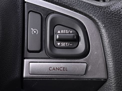 Used 2017 Subaru Forester 2.5i Limited w/ Popular Package #2 AWD/4WD image 31