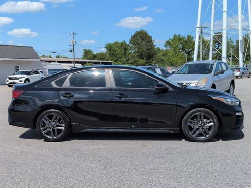 Used 2021 Kia Forte GT-Line FWD image 2